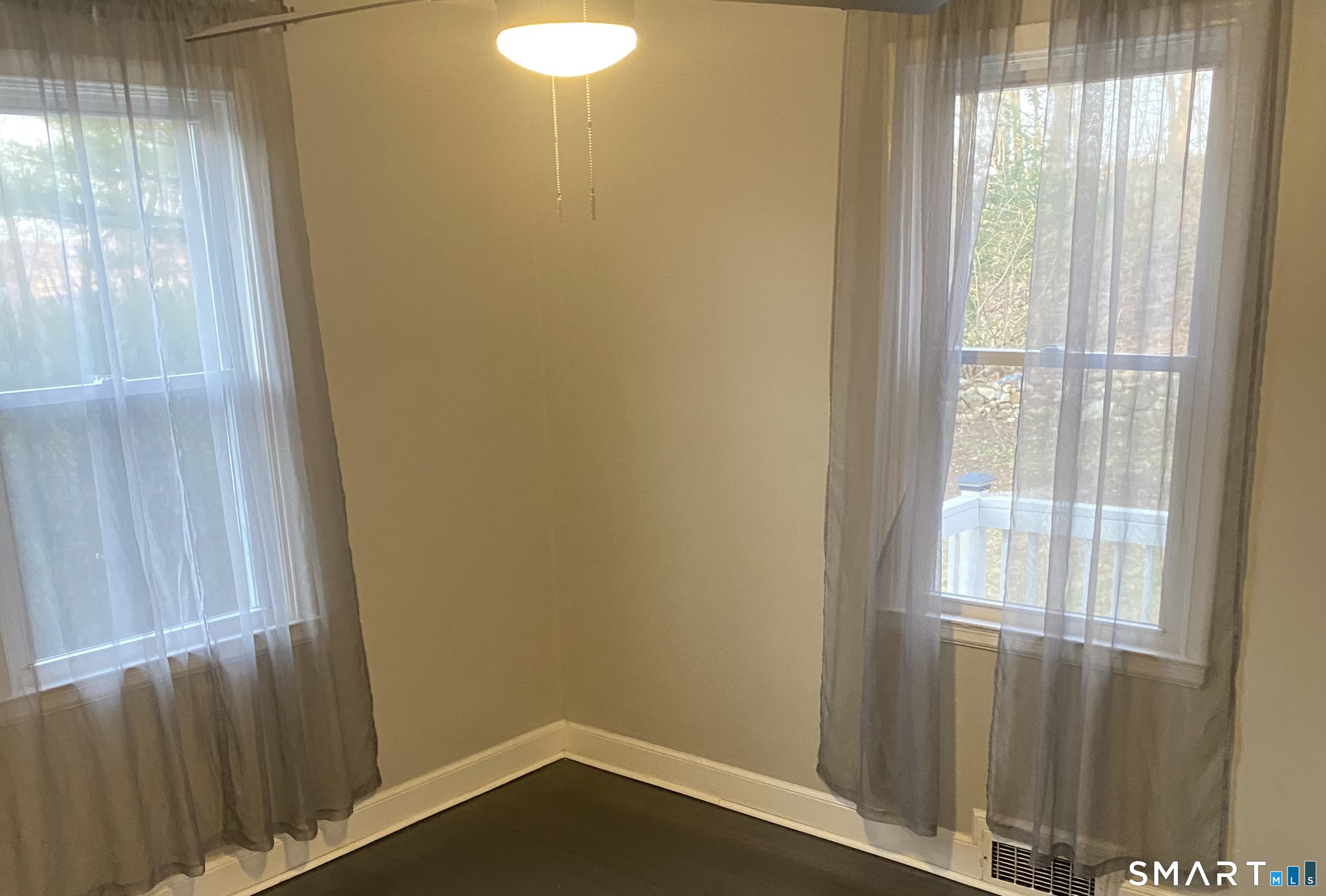 29 Highview Street Waterbury, CT 06708 - Photo 32 of 51