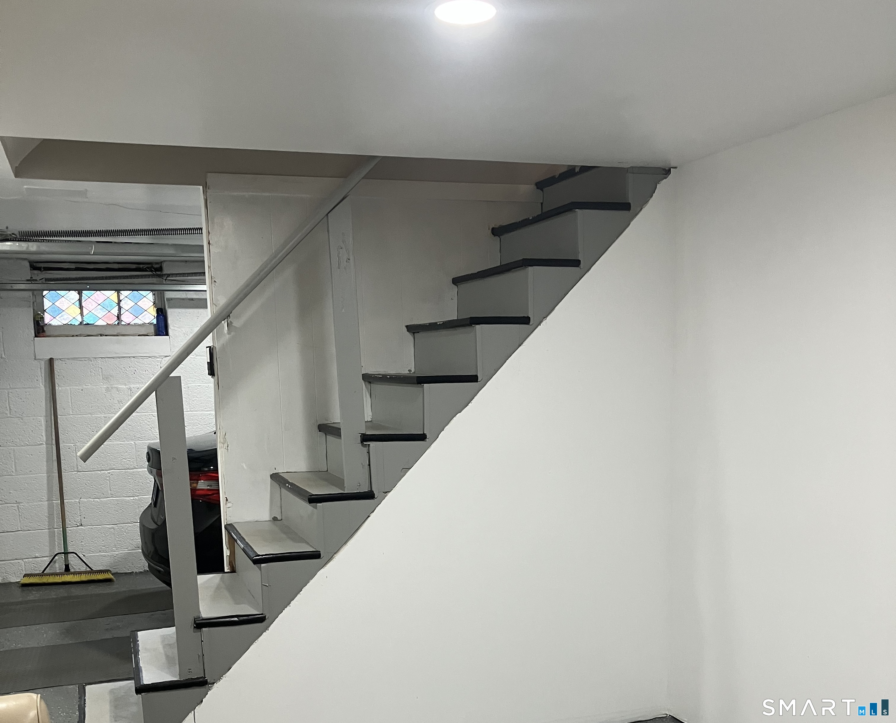 29 Highview Street Waterbury, CT 06708 - Photo 35 of 51