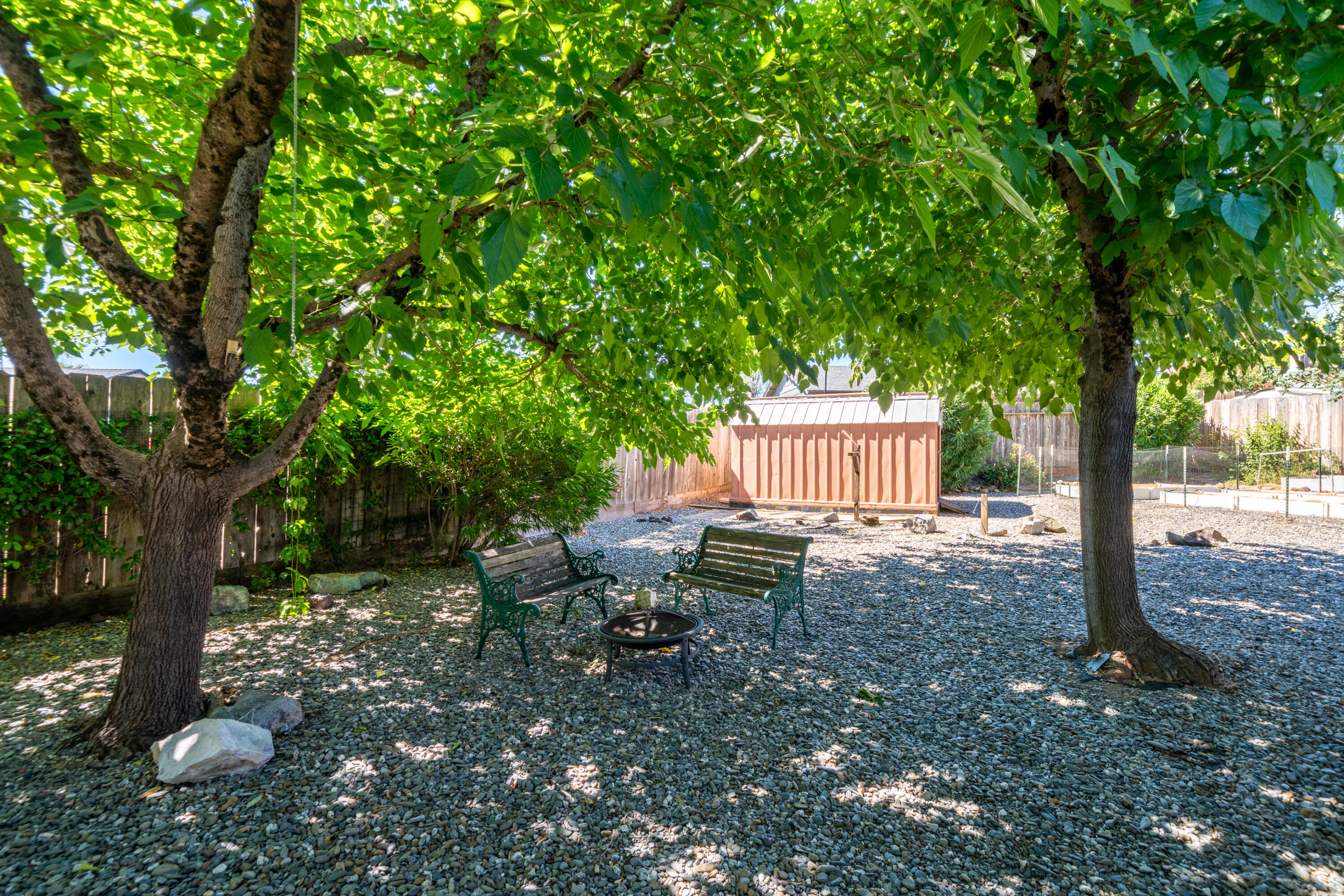 1075 Goodview Way Redding, CA 96003 - Photo 28 of 46 1075 Goodview Way-46