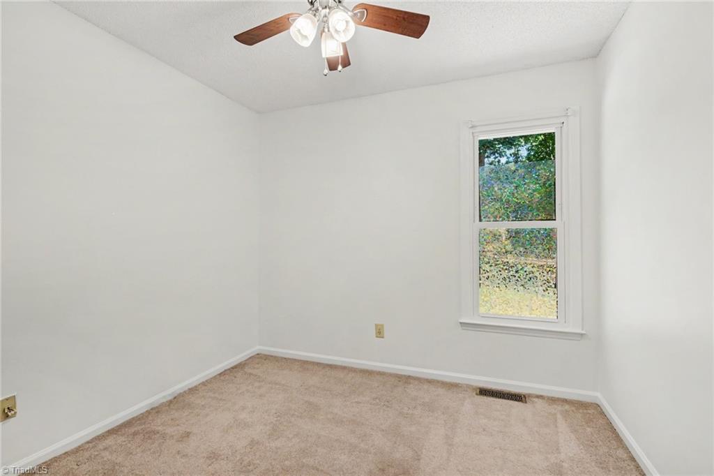 5404 John Washington Road Browns Summit, NC 27214 - Photo 11 of 19