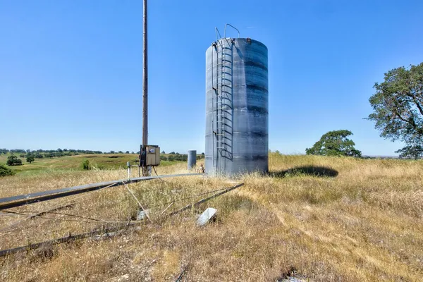 $650,000 | 27900 Cooperstown Road, La Grange, CA 95329