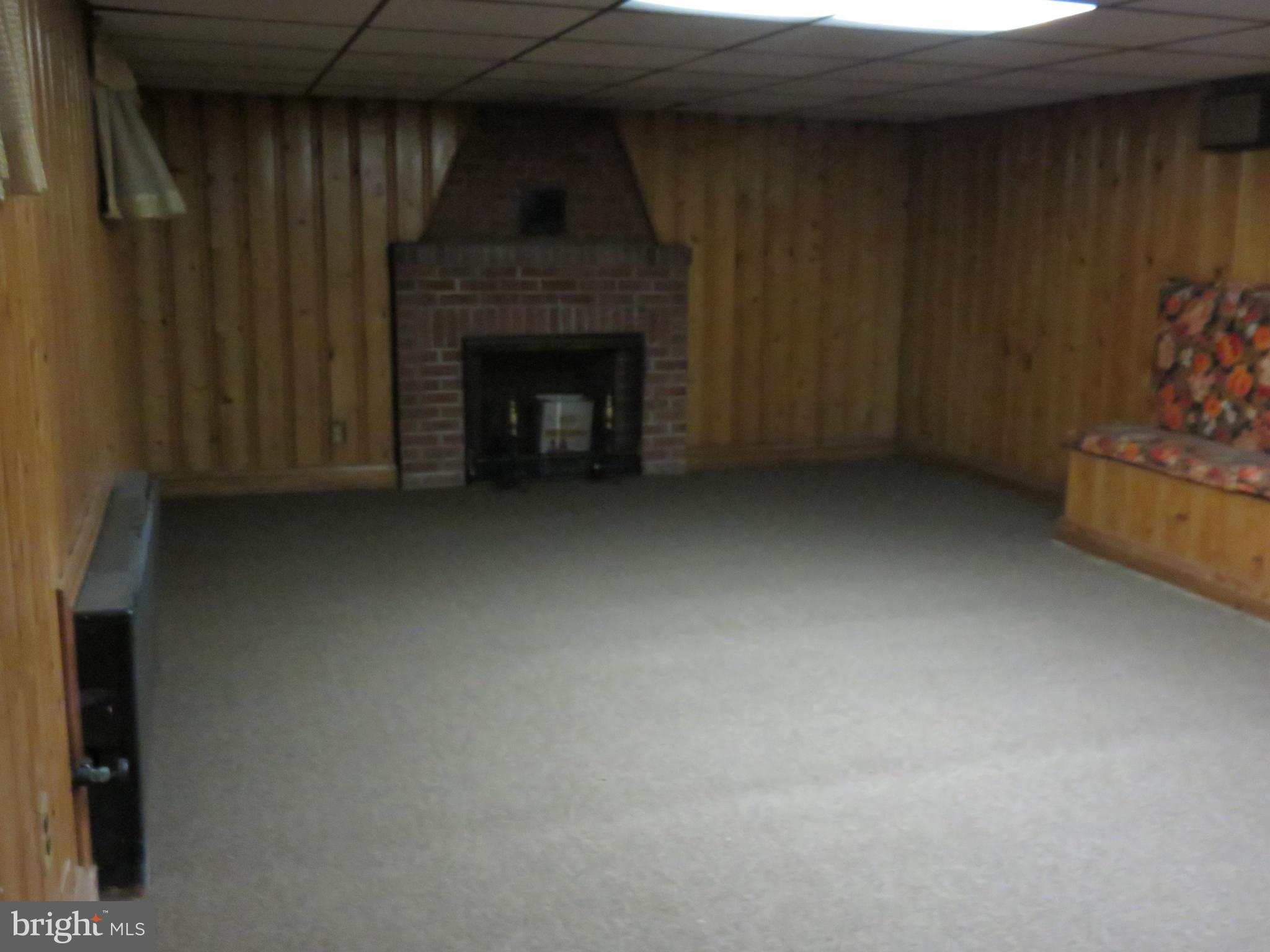 3347 Moravia Road Baltimore, MD 21214 - Photo 15 of 19 Family Room