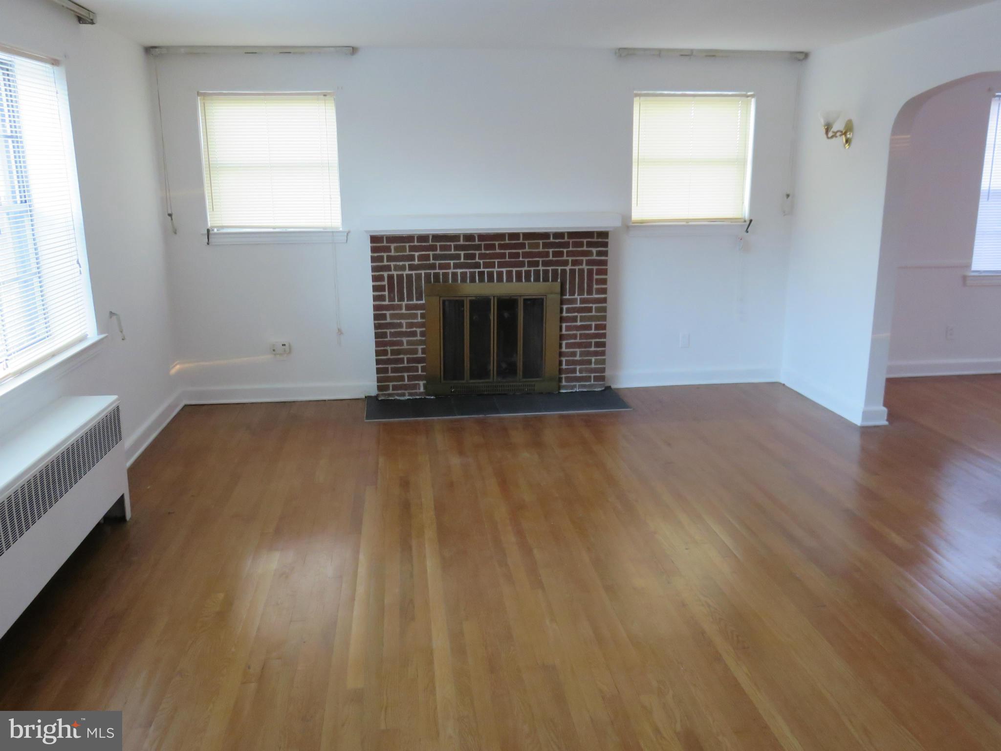 3347 Moravia Road Baltimore, MD 21214 - Photo 4 of 19 Living Room w/FP