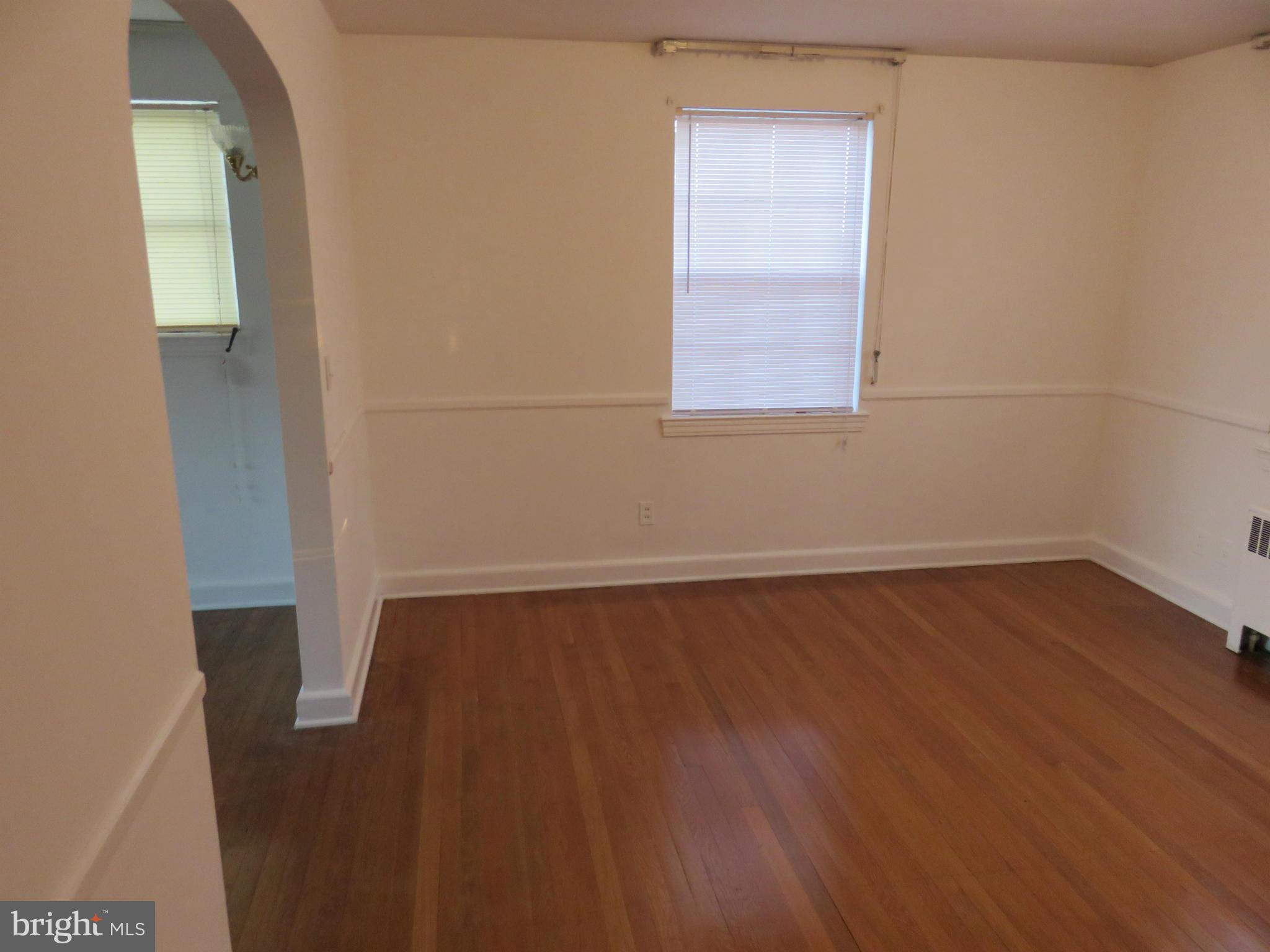 3347 Moravia Road Baltimore, MD 21214 - Photo 7 of 19 Kitchen into DR