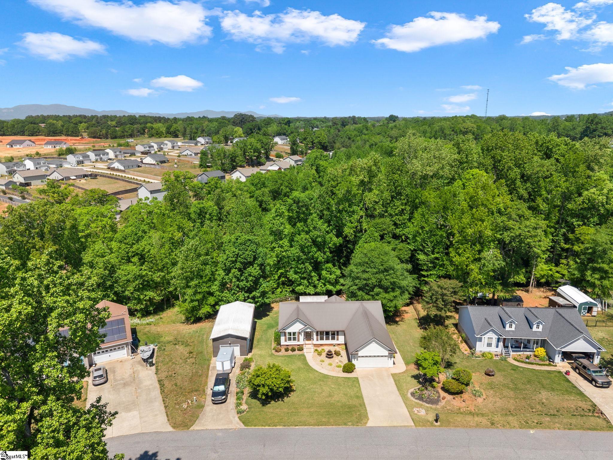 46 Lee Street Lyman, SC 29365 - Photo 2 of 50
