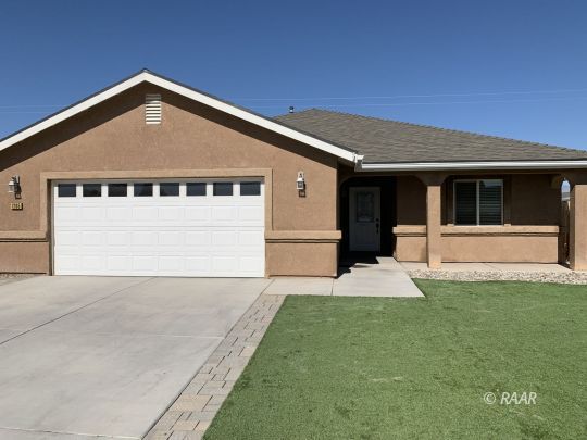 1205 South Ranger Street Ridgecrest, CA 93555 - Photo 2 of 21