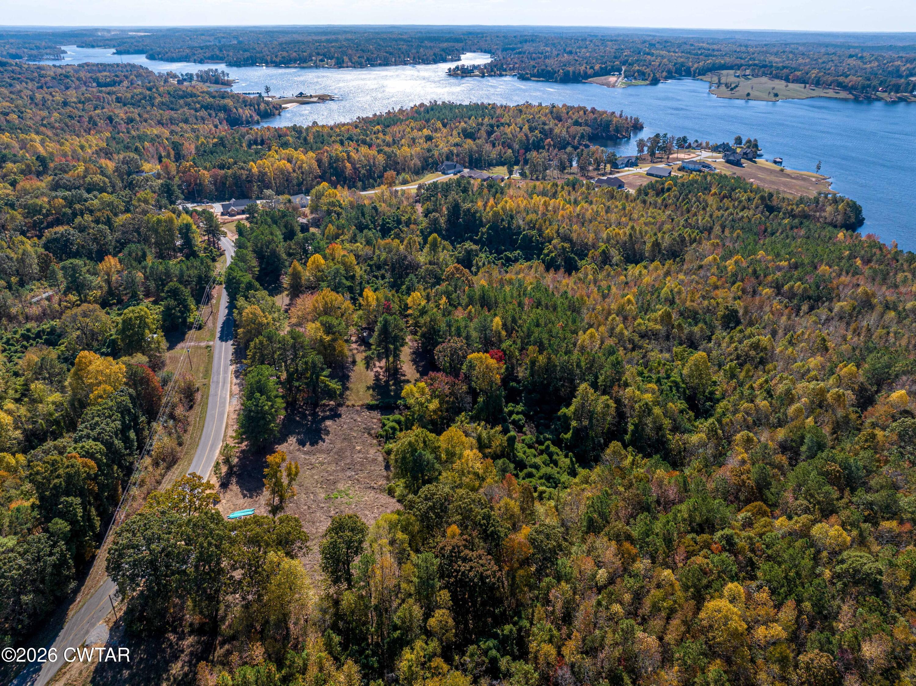 568 Baker Road Huntingdon, TN 38344 - Photo 15 of 21 an aerial view of multiple house