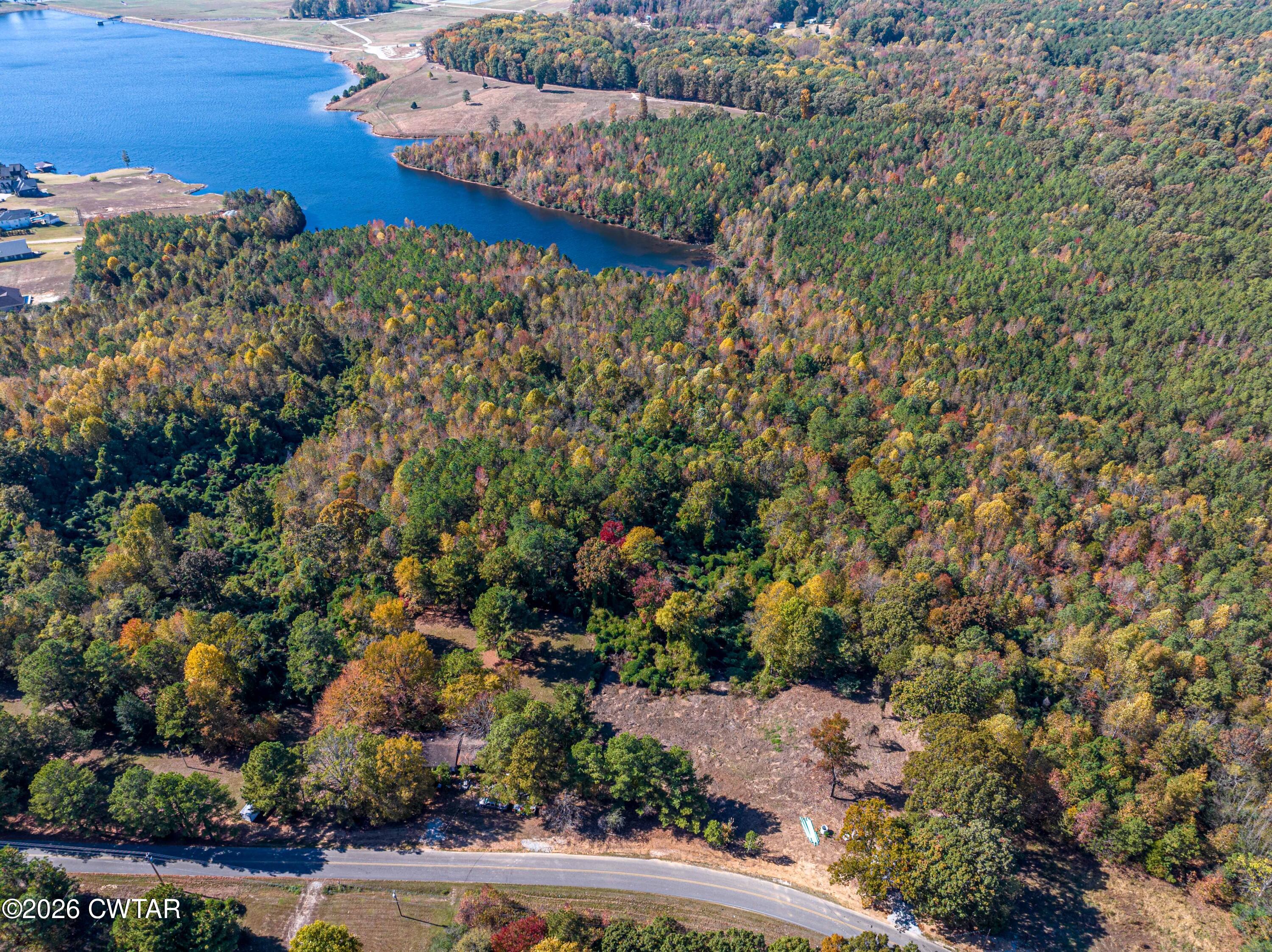 568 Baker Road Huntingdon, TN 38344 - Photo 20 of 21 a view of a yard with plants