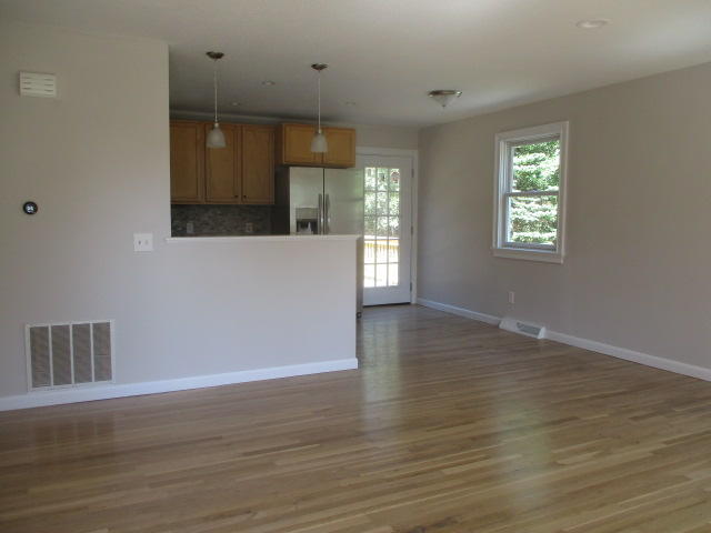 128 Snake Pond Road Forestdale, MA 02644 - Photo 3 of 23 015