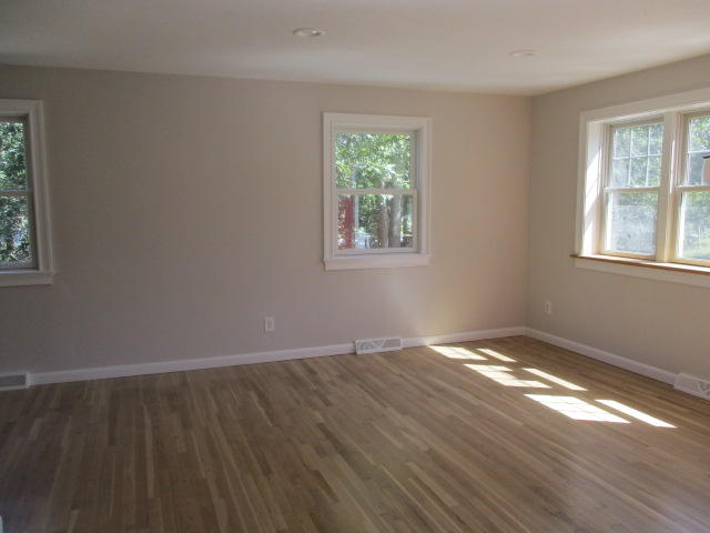 128 Snake Pond Road Forestdale, MA 02644 - Photo 4 of 23 016