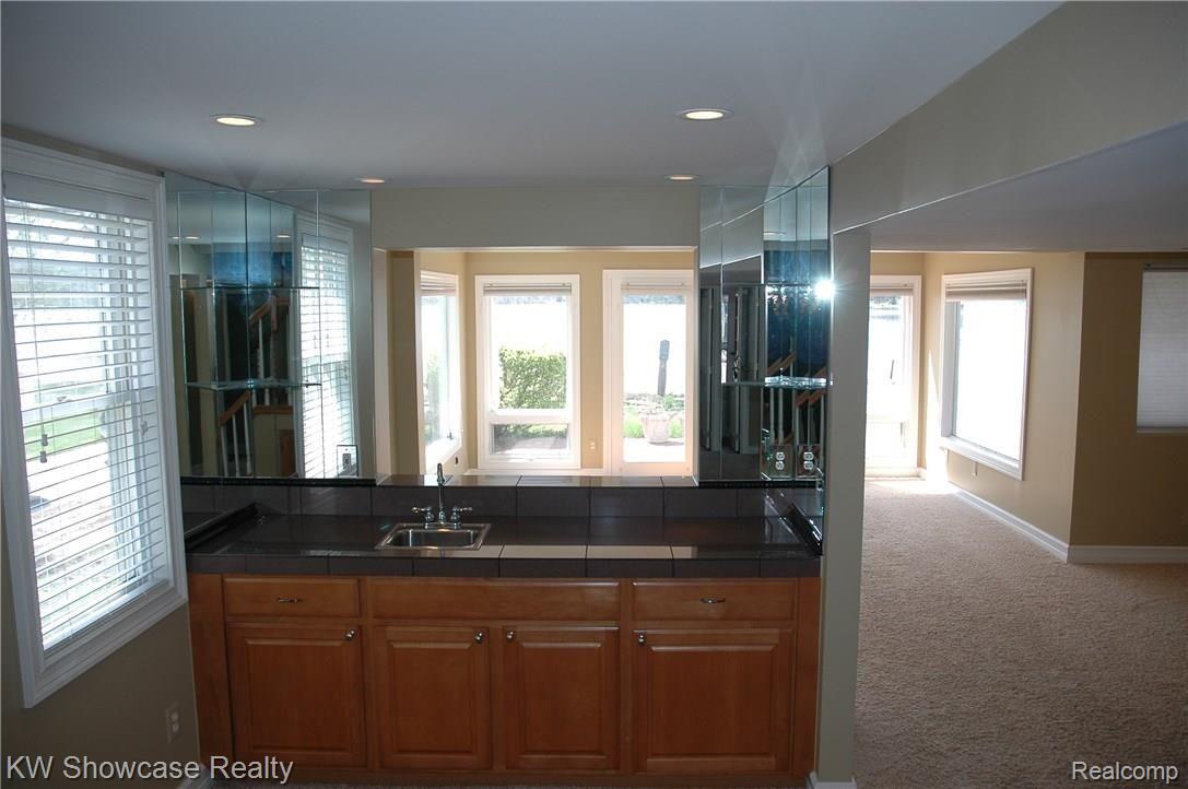 1470 Maxfield Lake Road Hartland, MI 48353 - Photo 17 of 33 DSC_0398.JPG