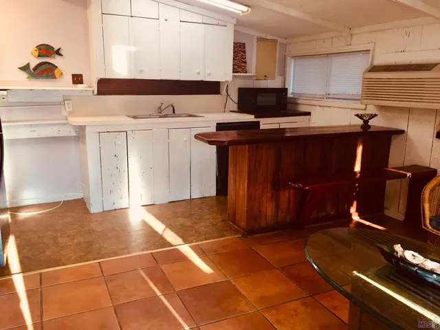 $375,000 | 879 South Eugene Street, Unit 4, Baton Rouge, LA 70806