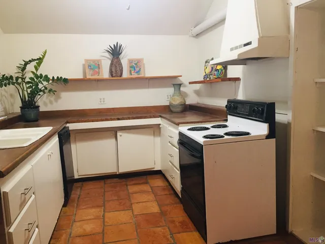 $375,000 | 879 South Eugene Street, Unit 4, Baton Rouge, LA 70806