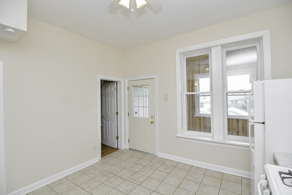 2145 West Chicago Avenue, Unit 2 Chicago, IL 60622 - Photo 3 of 19