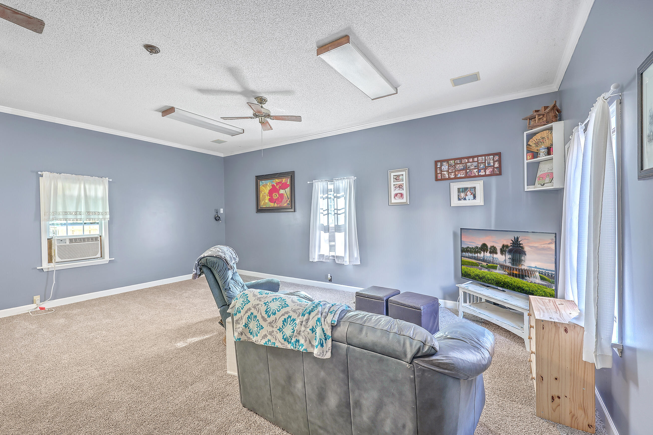 152 Barons Road Summerville, SC 29483 - Photo 17 of 40 ZYN_6321_2_3_4_5_6_7