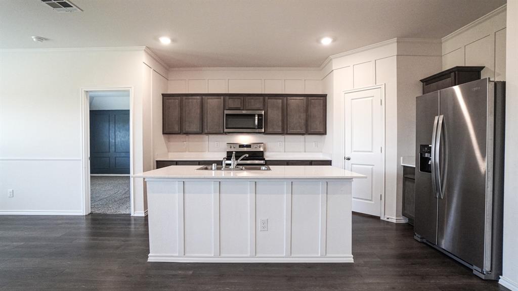 807 Old Bluff Lane Royse City, TX 75189 - Photo 7 of 21