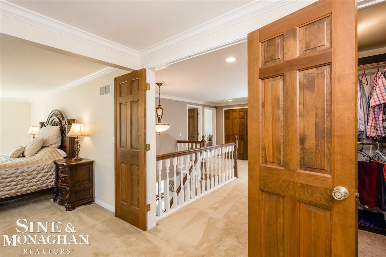 422 Lake Forest Road Rochester Hills, MI 48309 - Photo 31 of 59