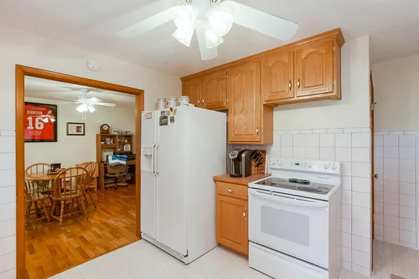 $384,500 | 911 Limit Street, Leavenworth, KS 66048