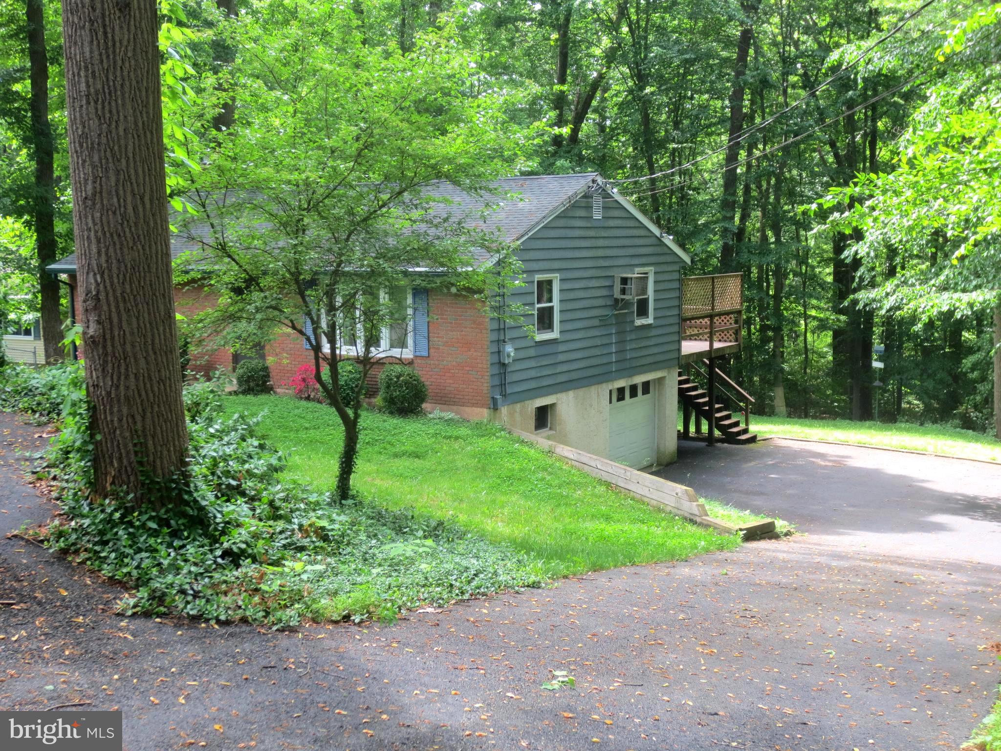 1757 Yarnall Road Pottstown, PA 19464 - Photo 3 of 28 Plenty of parking here!