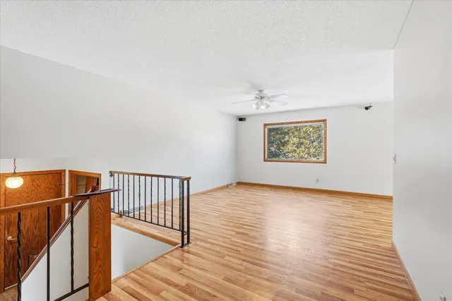 $339,900 | 6037 Aztec Trail, North Branch, MN 55056