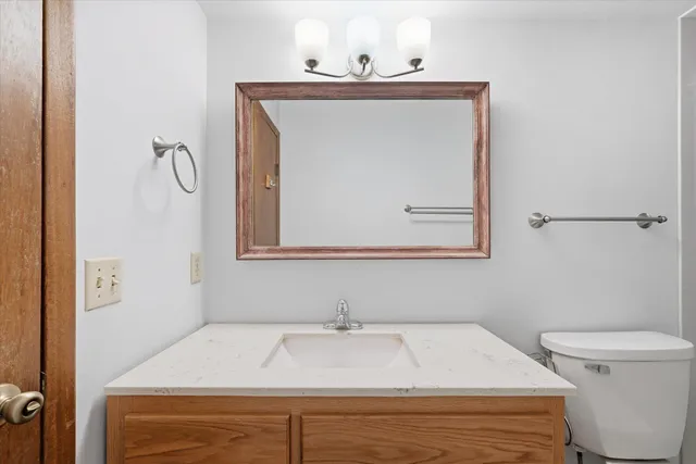 $339,900 | 6037 Aztec Trail, North Branch, MN 55056