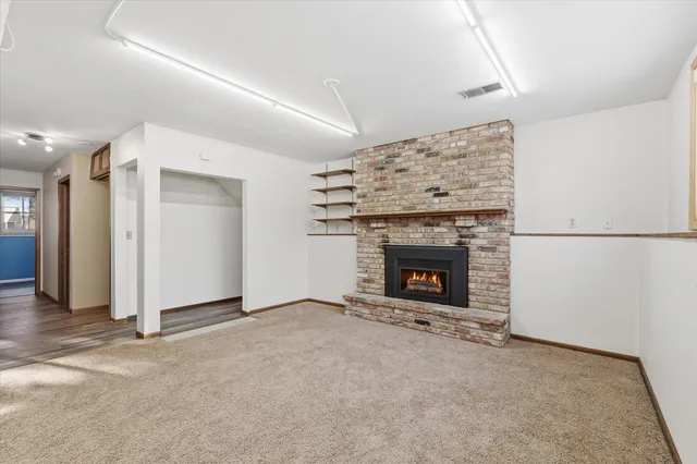 $339,900 | 6037 Aztec Trail, North Branch, MN 55056