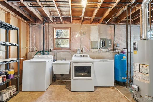 $339,900 | 6037 Aztec Trail, North Branch, MN 55056