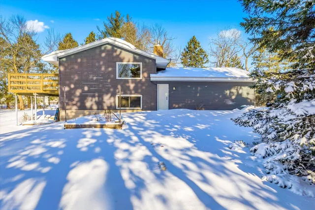 $339,900 | 6037 Aztec Trail, North Branch, MN 55056