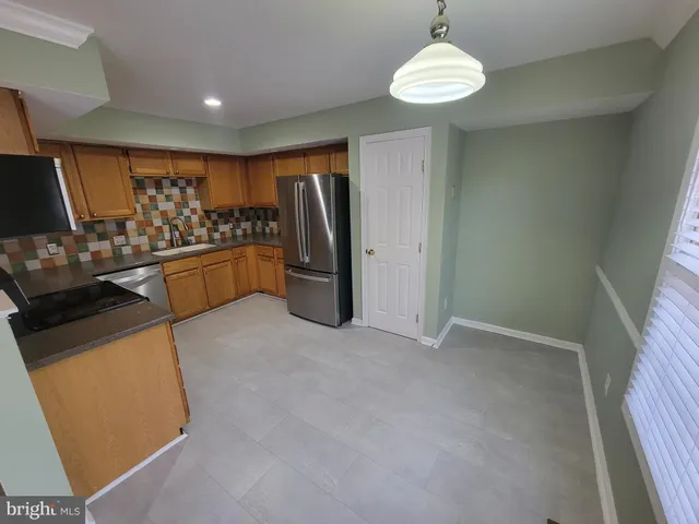 $2,500 | 11 Whistler Court, Wilmington, DE 19808