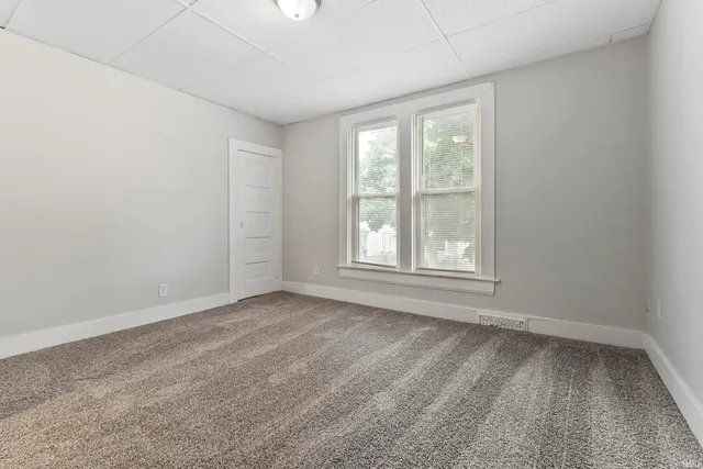 $225,000 | 2404 North Clinton Street, Fort Wayne, IN 46805