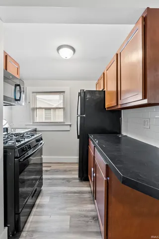 $225,000 | 2404 North Clinton Street, Fort Wayne, IN 46805