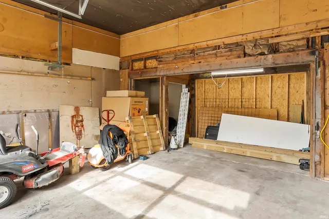 $225,000 | 2404 North Clinton Street, Fort Wayne, IN 46805