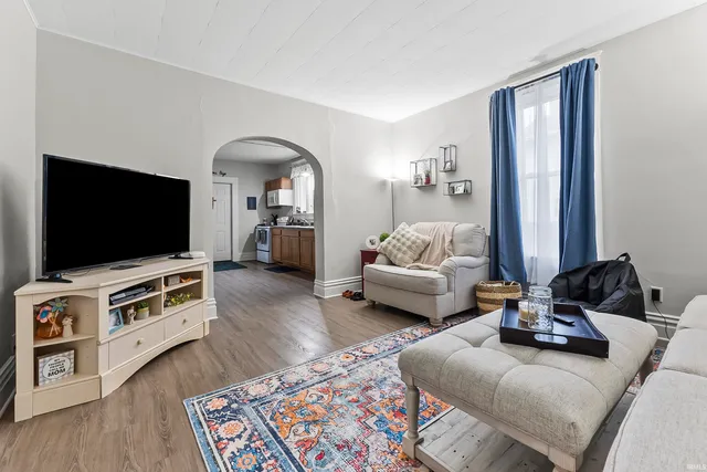 $225,000 | 2404 North Clinton Street, Fort Wayne, IN 46805