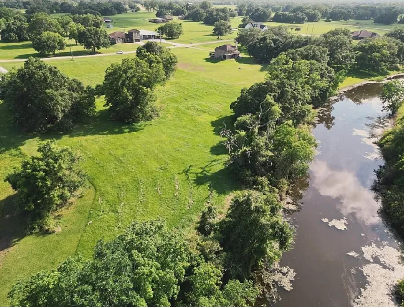1223 Mill Road Angleton, TX 77515 - Photo 5 of 6