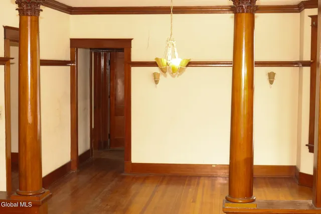 $224,900 | 5 Moore Street, Albany, NY 12202