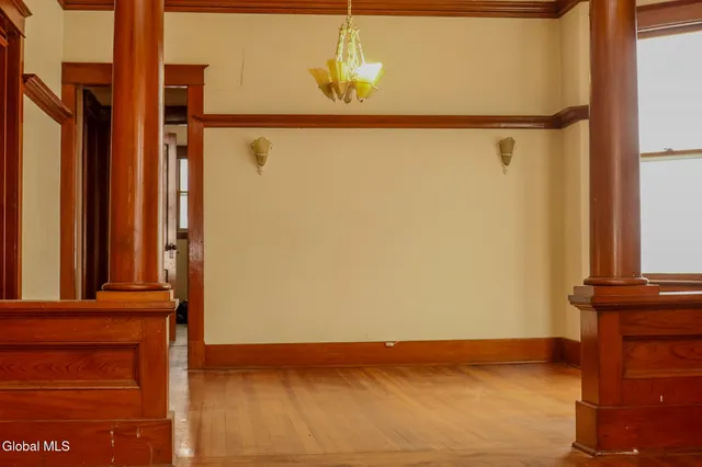 $224,900 | 5 Moore Street, Albany, NY 12202