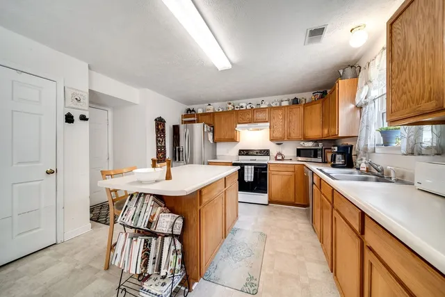 $455,000 | 1016 Chelsea Drive, Goodlettsville, TN 37072