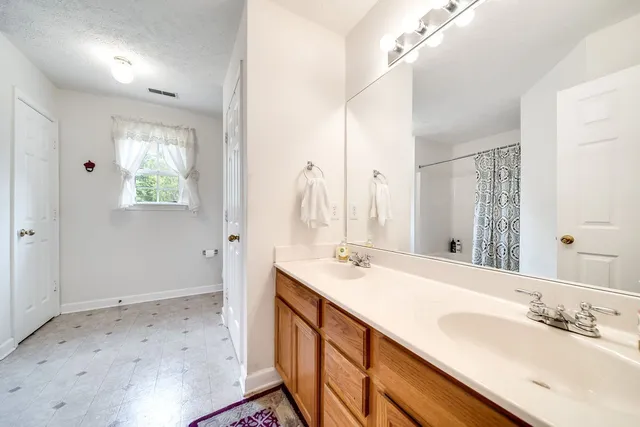 $455,000 | 1016 Chelsea Drive, Goodlettsville, TN 37072