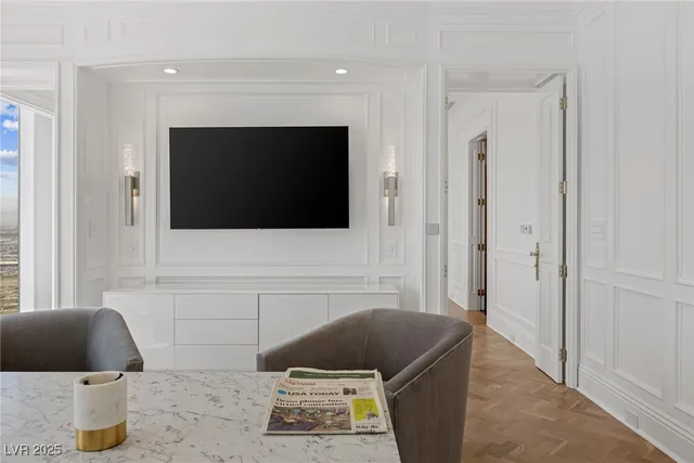 $15,000 | 3750 South Las Vegas Boulevard, Unit 4202, Las Vegas, NV 89158