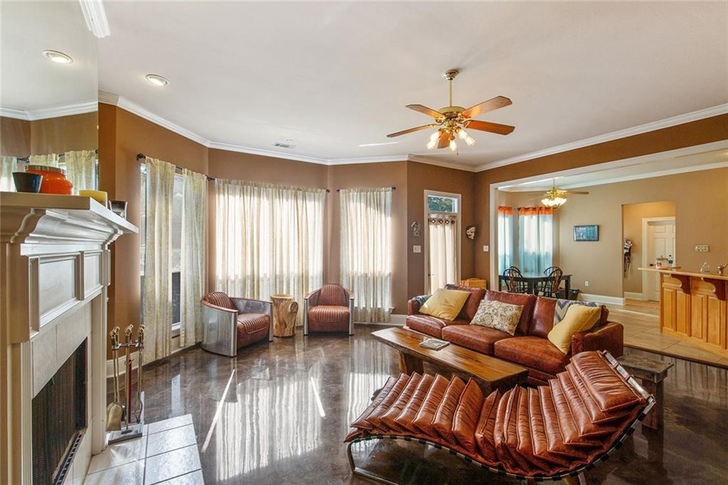 1081 Rue Chinon Mandeville, LA 70471 - Photo 5 of 25 Gallery Image 5