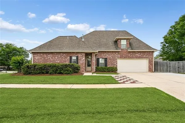 $540,000 | 1300 Ave Lacroix, Covington, LA 70433