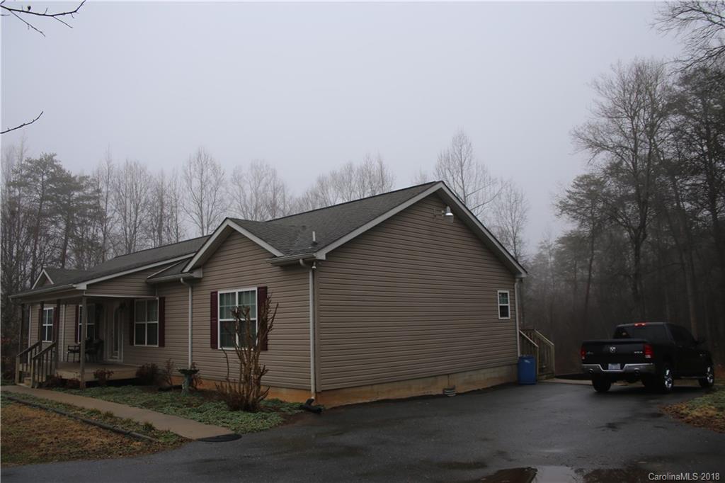 3579 Laboratory Road Lincolnton, NC 28092 - Photo 3 of 13 Gallery Image 3