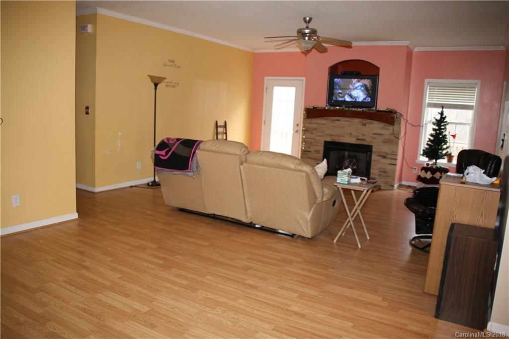 3579 Laboratory Road Lincolnton, NC 28092 - Photo 9 of 13 Gallery Image 9
