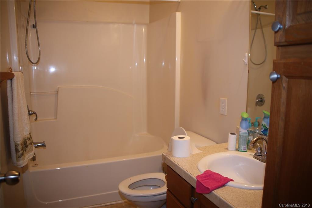 3579 Laboratory Road Lincolnton, NC 28092 - Photo 10 of 13 Gallery Image 10