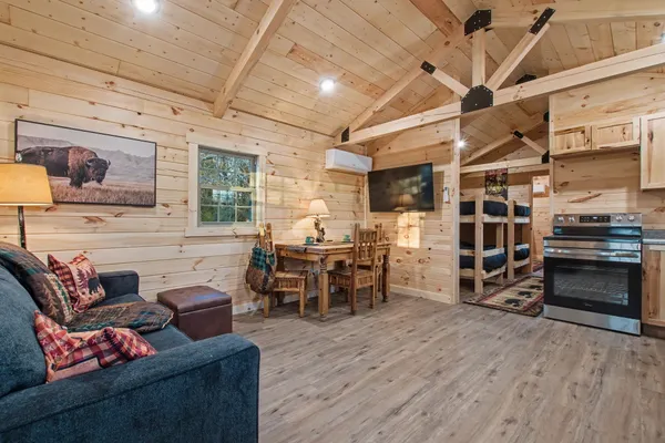 $499,900 | 13510 County Road 3642, Kempner, TX 76539