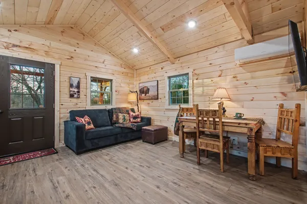 $499,900 | 13510 County Road 3642, Kempner, TX 76539