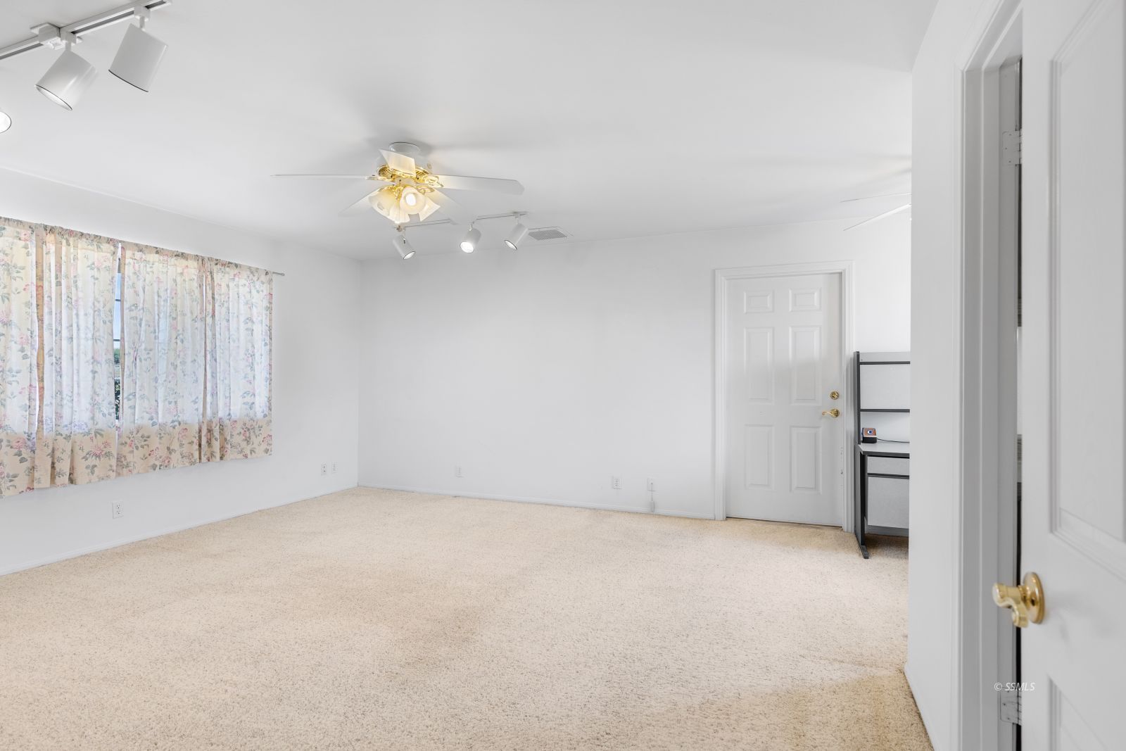1453 South Greenlawn Street Ridgecrest, CA 93555 - Photo 28 of 48 Gallery Image 28