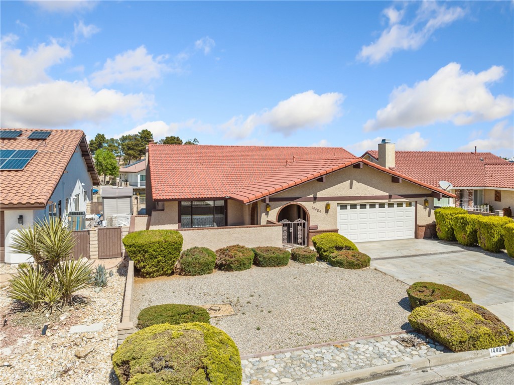 14484 Lighthouse Lane Helendale, CA 92342 - Photo 2 of 58