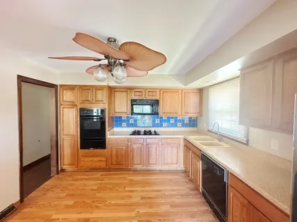 $319,900 | 641 Webster Street, Algonquin, IL 60102