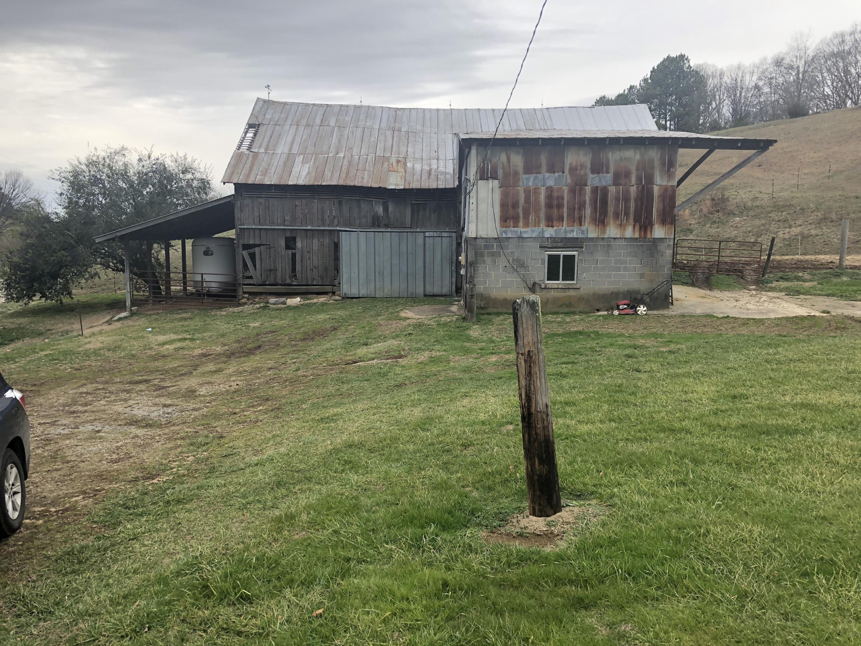 755 Robertson Road Chuckey, TN 37641 - Photo 24 of 36 mZloIM90R5WM2AWB3brS9w